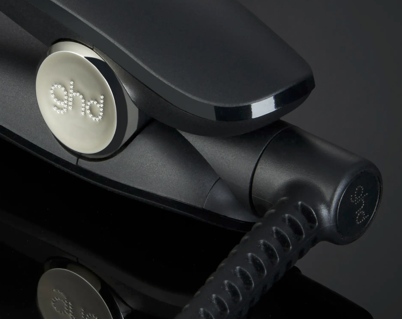 GHD MAX HAIR STRAIGHTENER