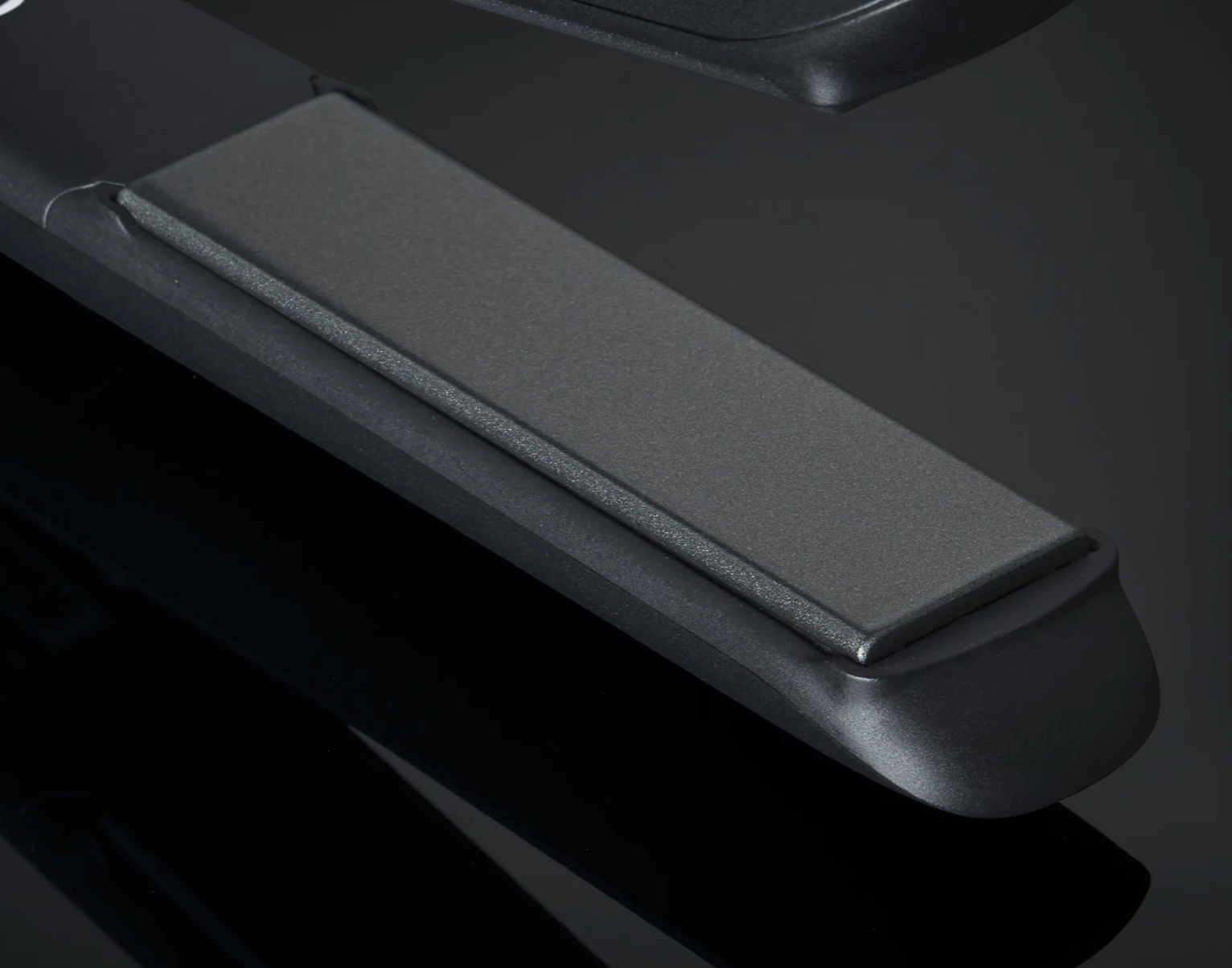 GHD GOLD® HAIR STRAIGHTENER