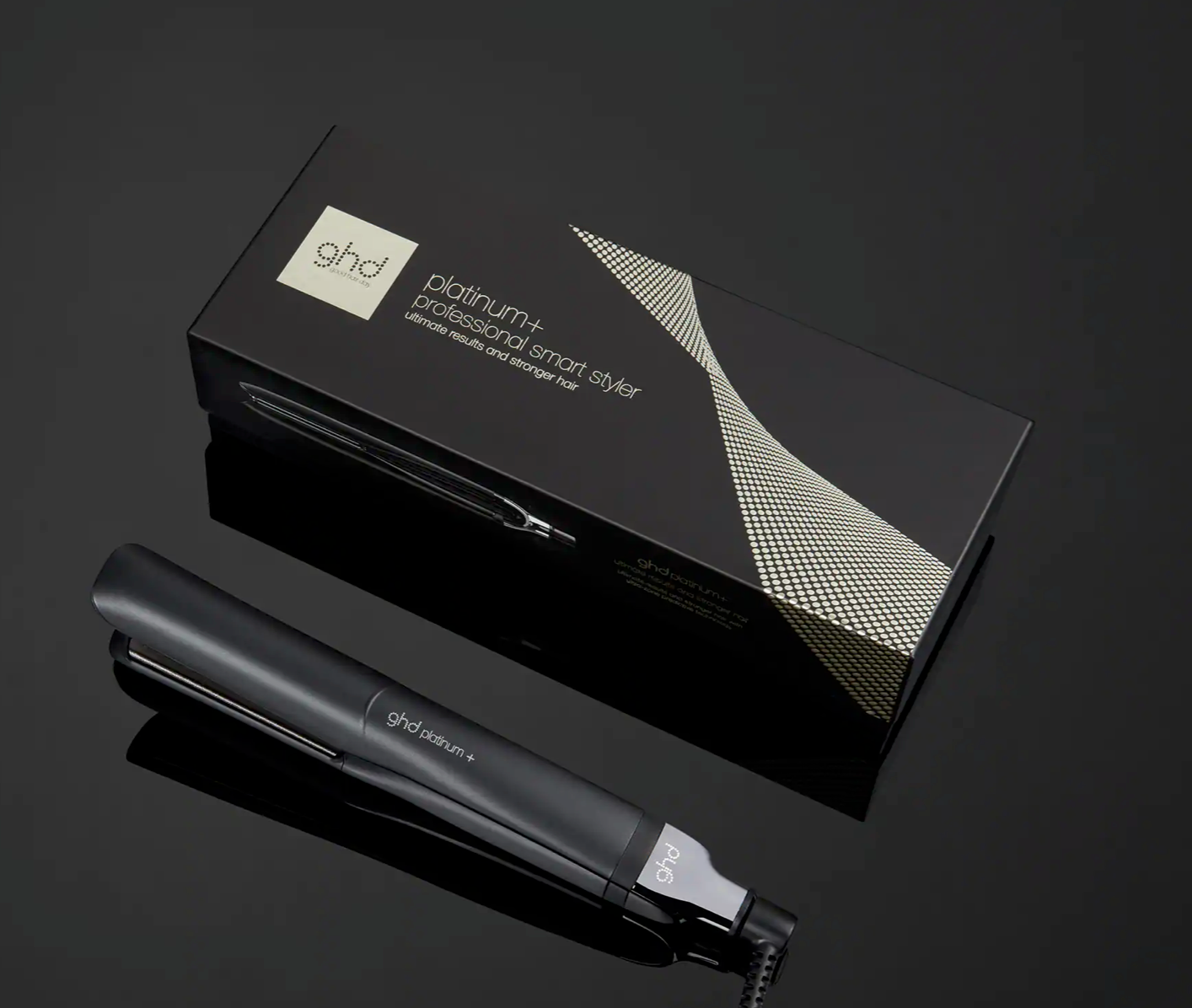 GHD PLATINUM+ HAIR STRAIGHTENER IN BLACK